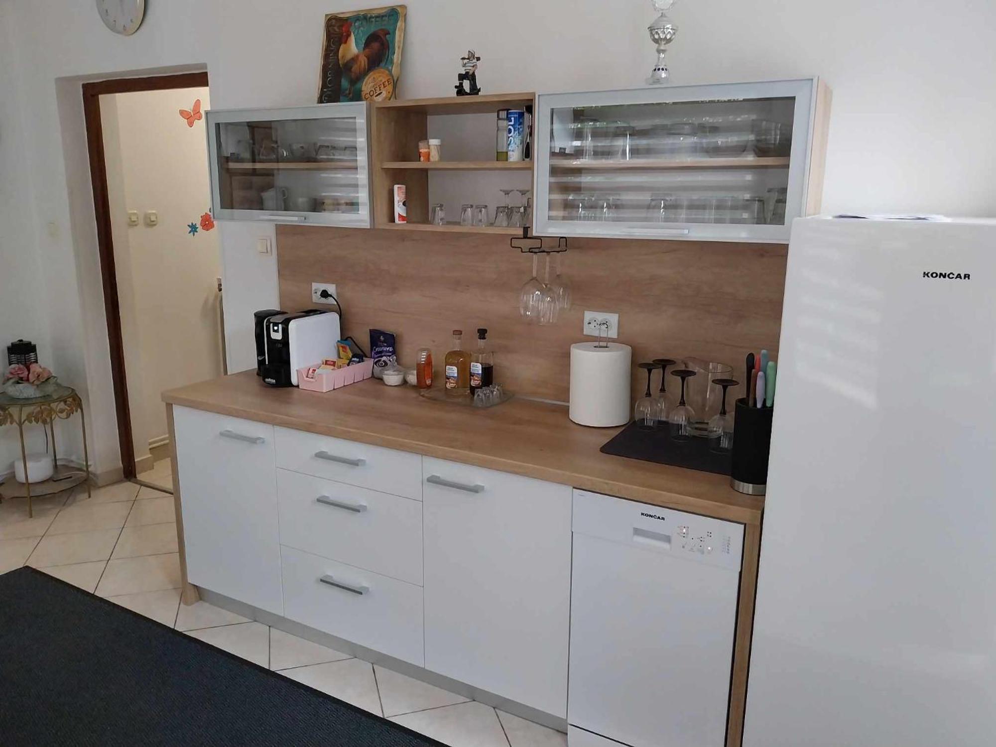 AUTOMOTODROM GROBNIK - Apartments&Rooms Skejić Čavle Buitenkant foto