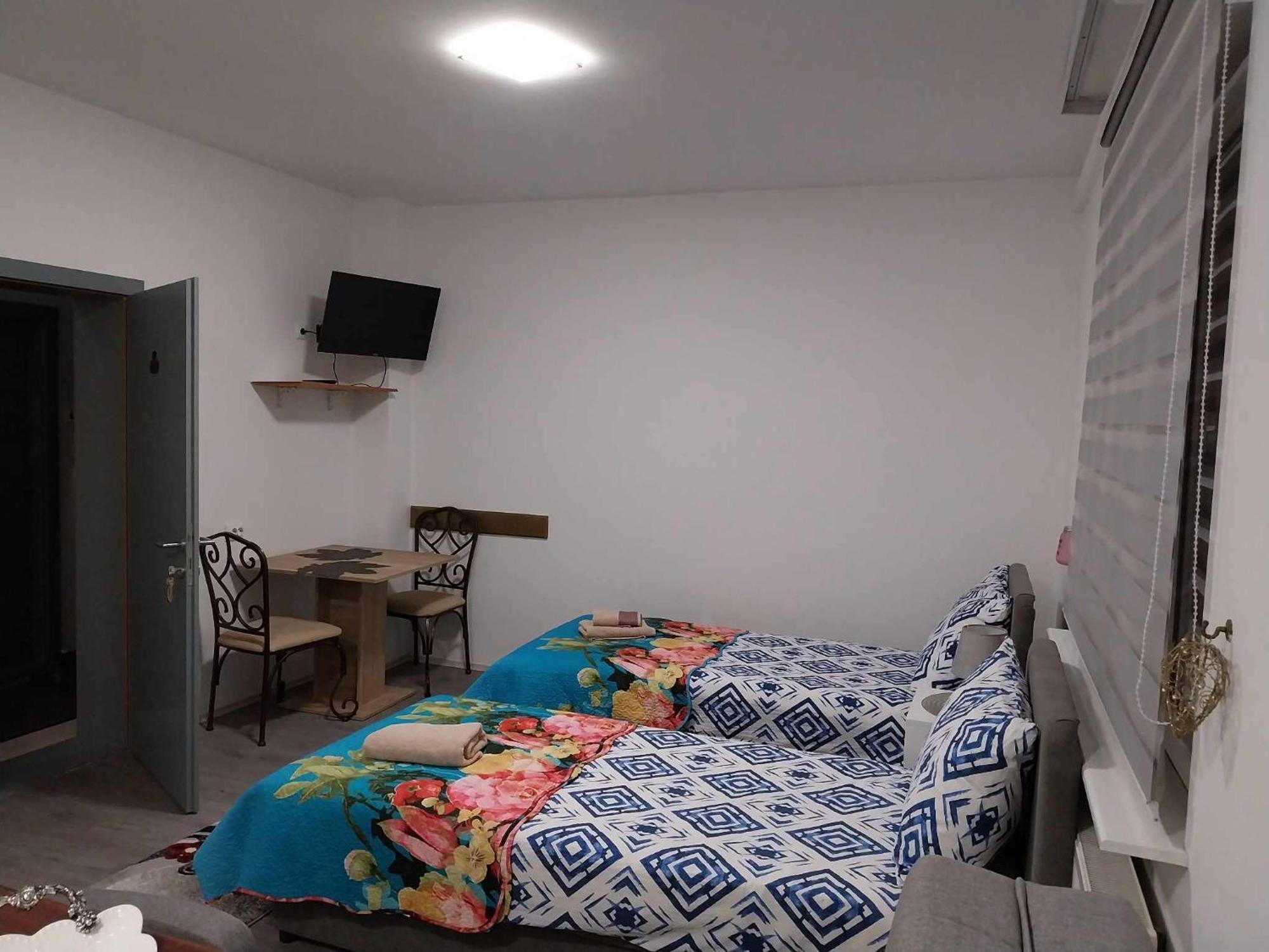 AUTOMOTODROM GROBNIK - Apartments&Rooms Skejić Čavle Buitenkant foto